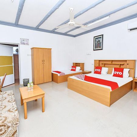 Oyo 138 Gulf Sand Motel Барка Экстерьер фото