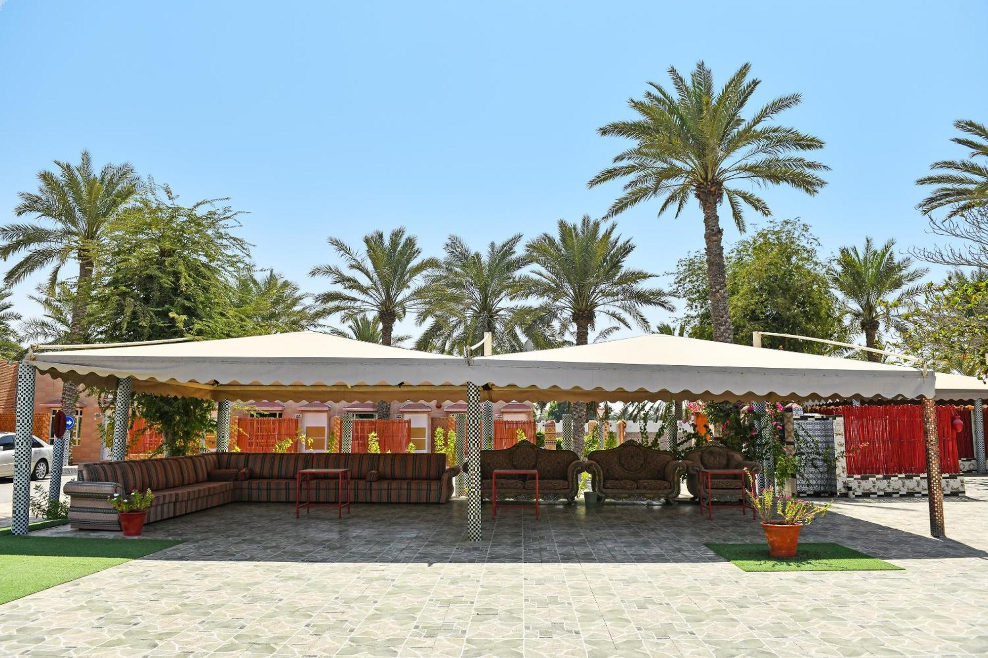 Oyo 138 Gulf Sand Motel Барка Экстерьер фото
